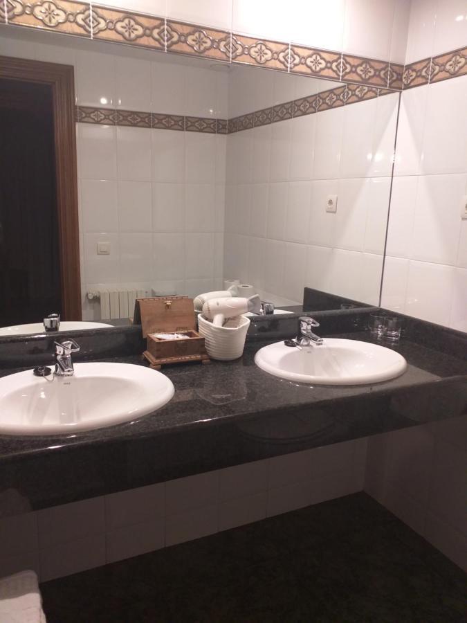 Hotel Giral Biescas  Eksteriør billede