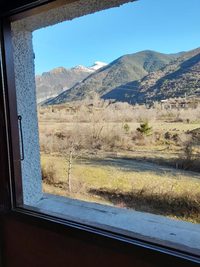 Hotel Giral Biescas  Eksteriør billede